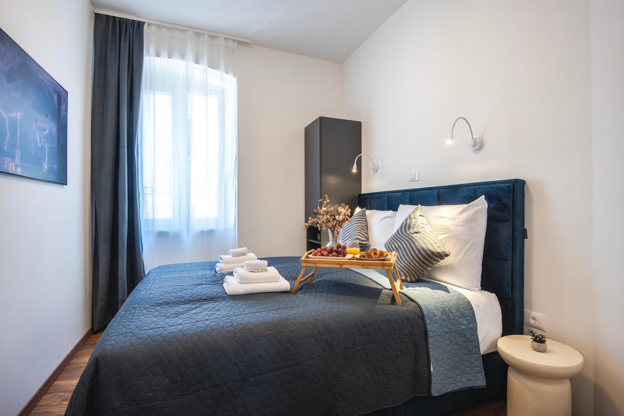 D&A Central Luxury Apartments With Free Parking Pula Eksteriør billede